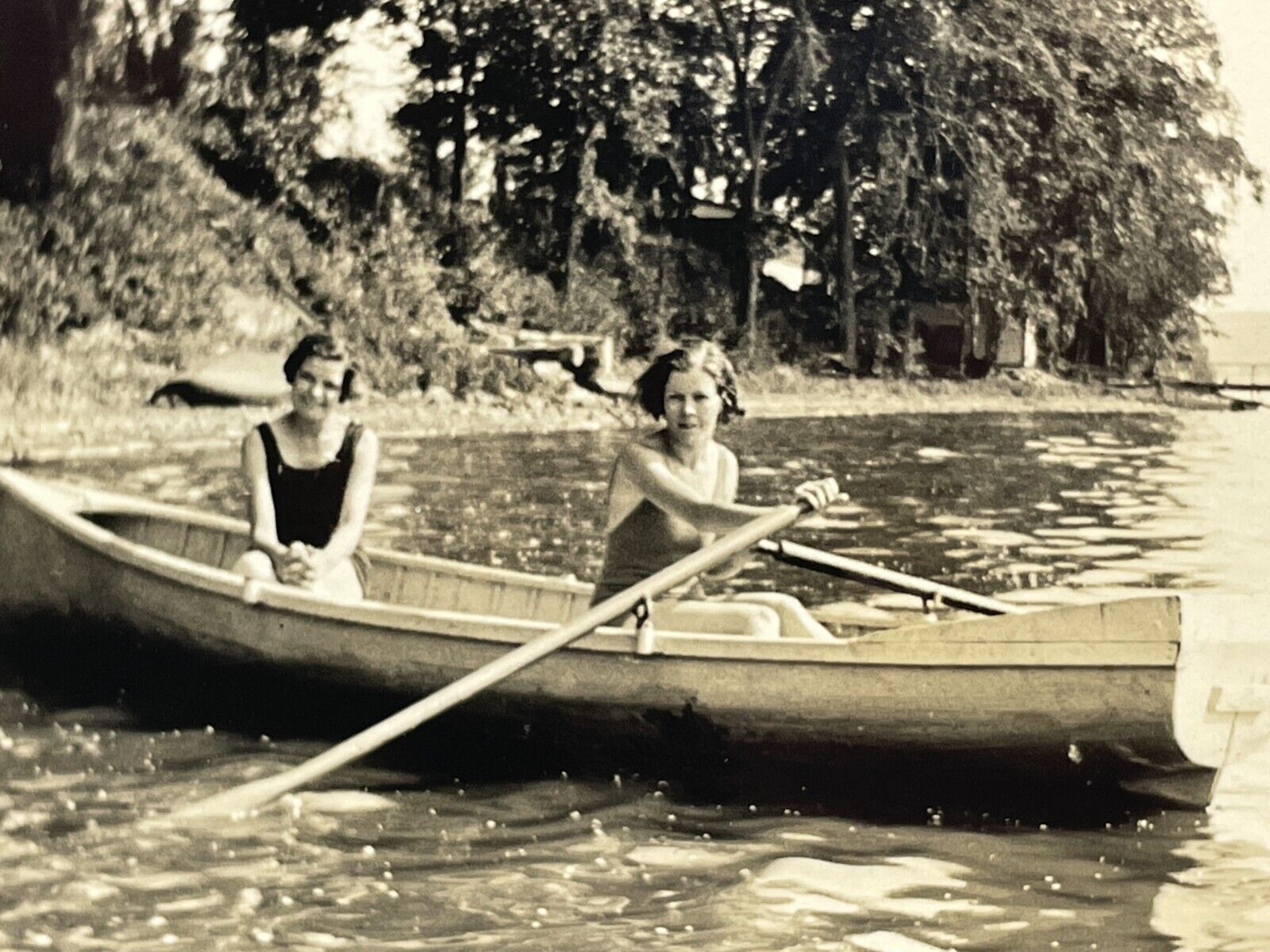 XE Photograph Two Beautiful Woman One Piece Bathing Suits Rowing Canoe 1940's