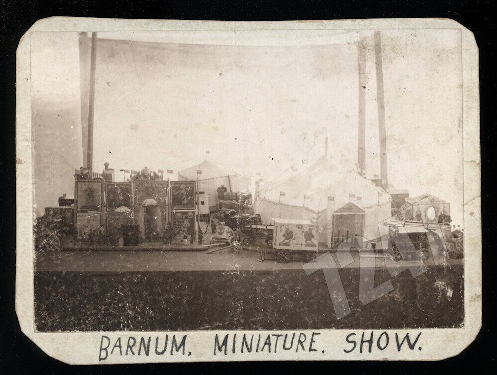 Amazing 1880s Miniature Sideshow Model with Banners Museum Freak Show Rare