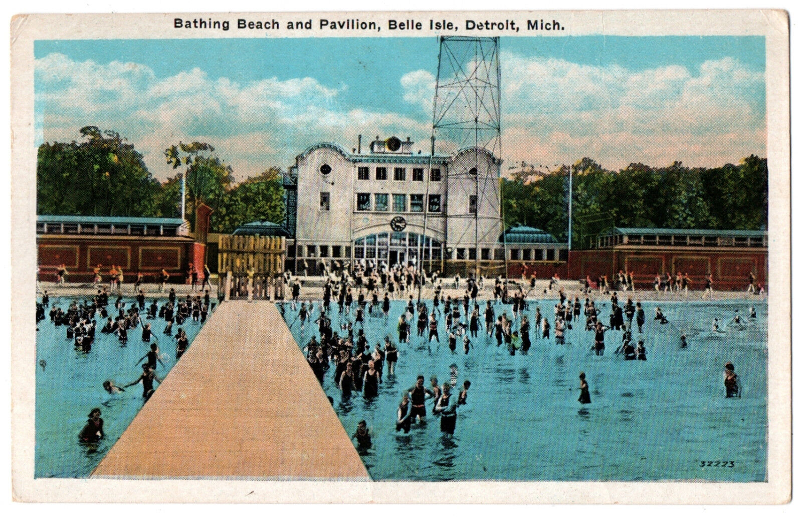 CPA - USA - DETROIT - Bathing Beach and Pavilion, Belle Isle - Michigan