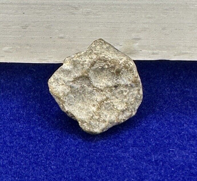 NWA 13974 Moon/Lunar Meteorite, Feldspathic Breccia, Recent Find, 0.98 grams