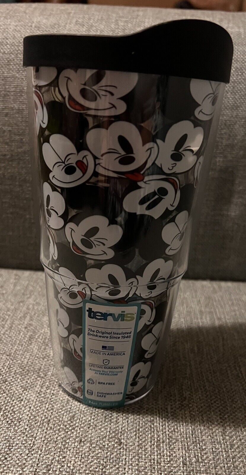 Brand New Mickey Mouse 24oz Tumbler Drink Cup w/ Black Lid Tervis