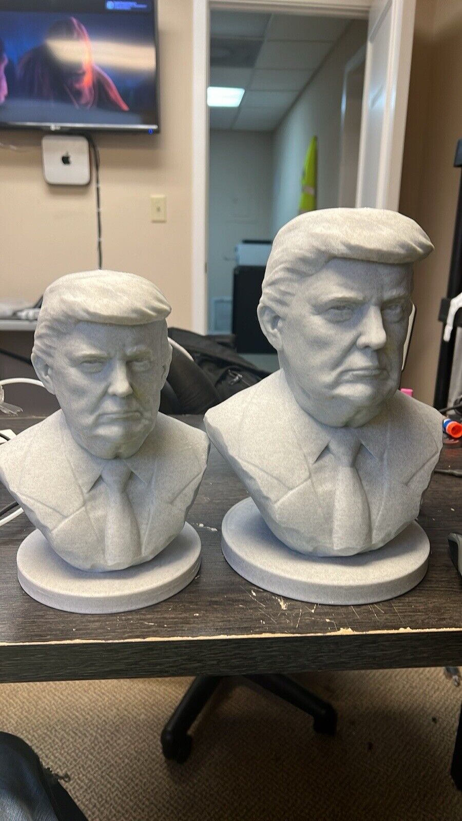 President Donald Trump Bust 4 Pack 2x Large And 2 Med Statue 🎁