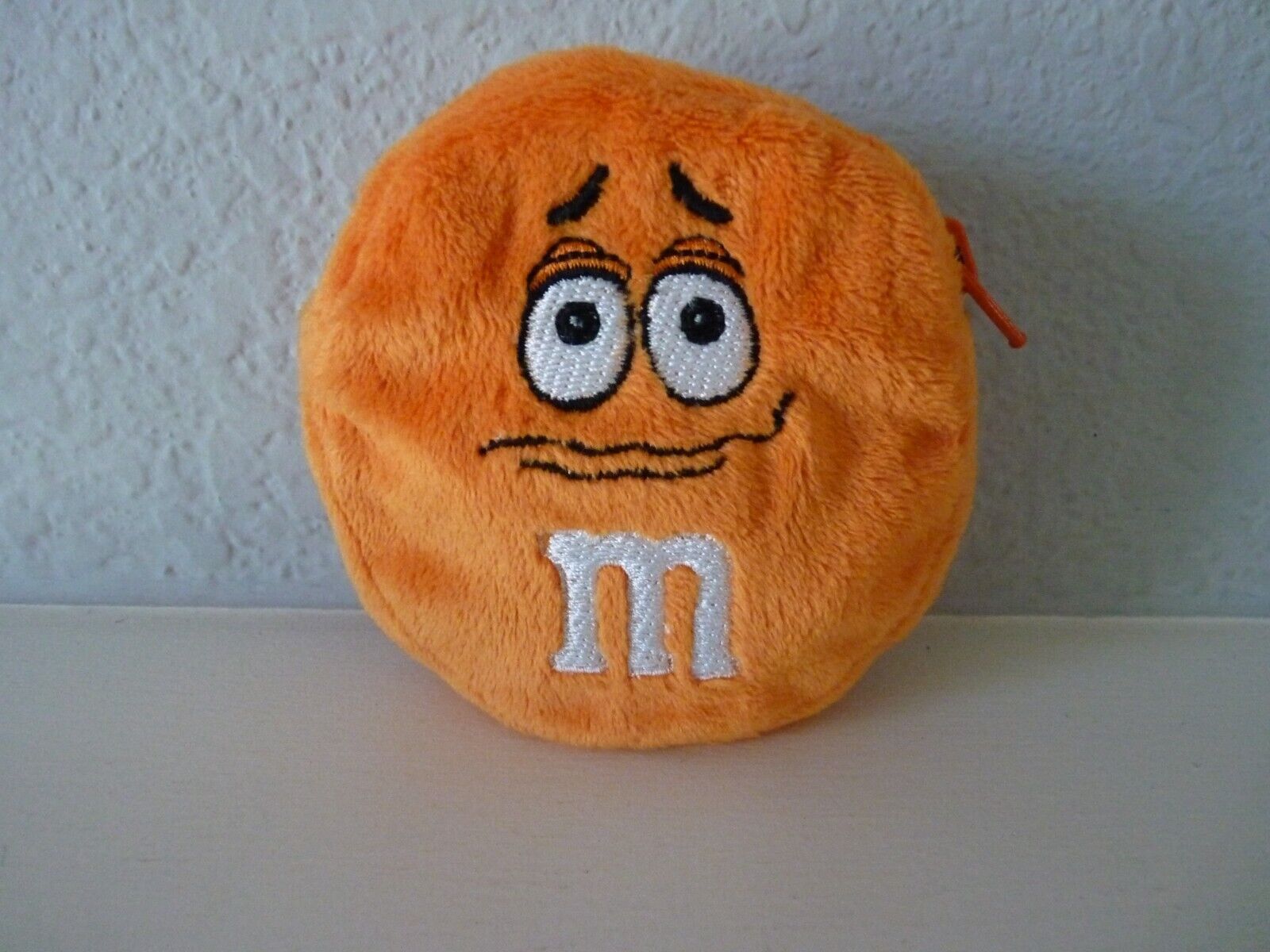 M&M\'s World Collectible Souvenir Orange M&M Coin Pouch/Purse Soft Plush 4\