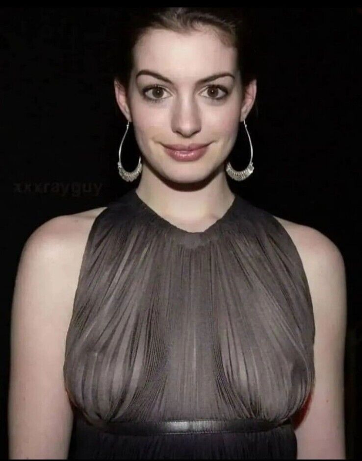 Anne Hathaway 8x10 Sexy Photo Actress Model Les Miserables Batman Catwoman