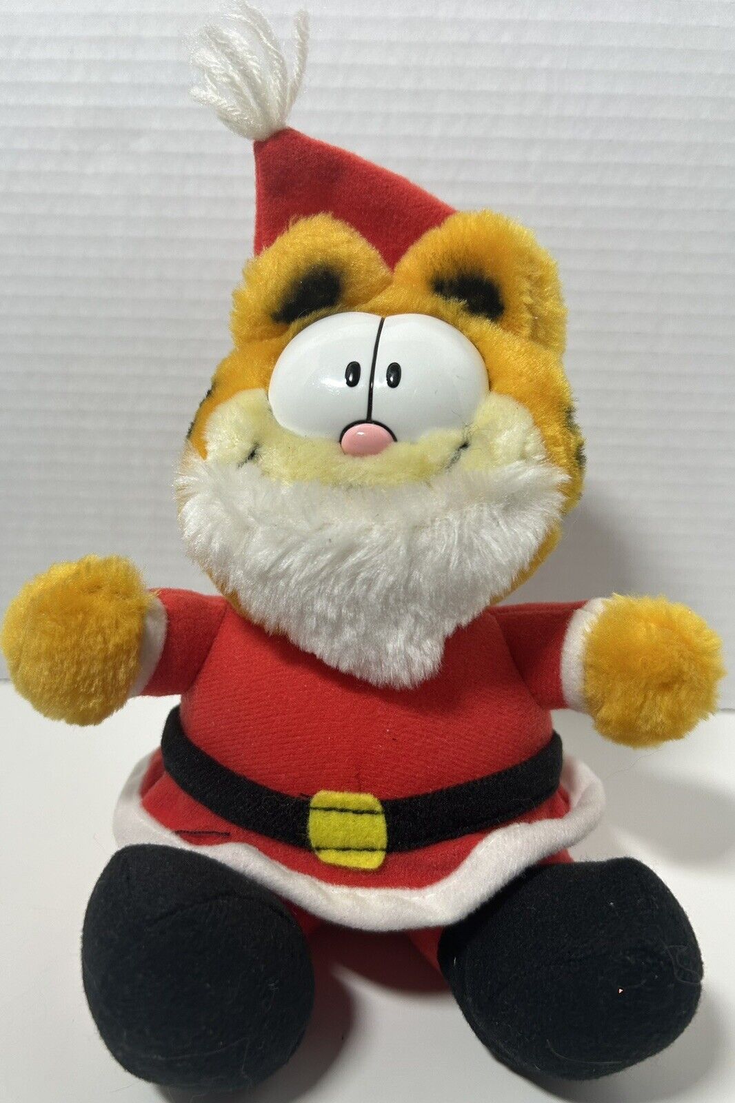 Vintage 1983 Garfield Santa Claus Christmas Stuffed Plush