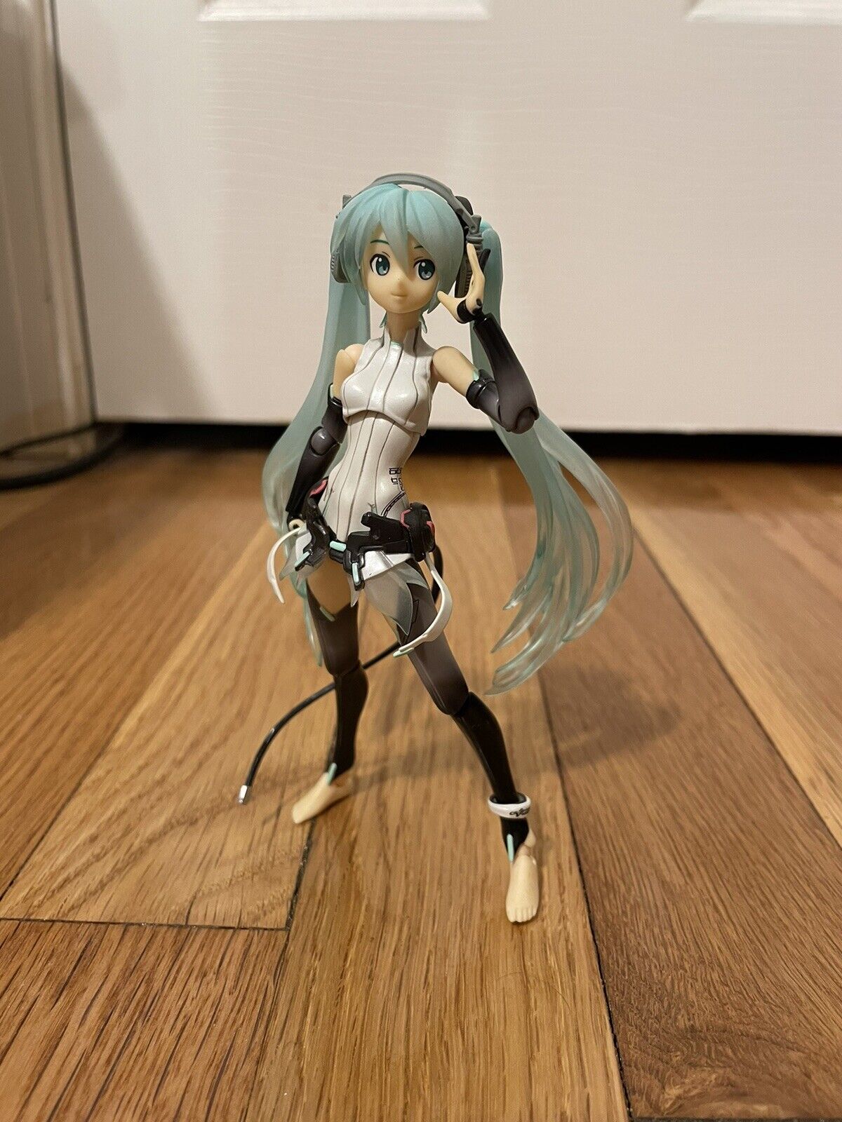Figma 100 Vocaloid Hatsune Miku Append ver. Out Of Box, Complete