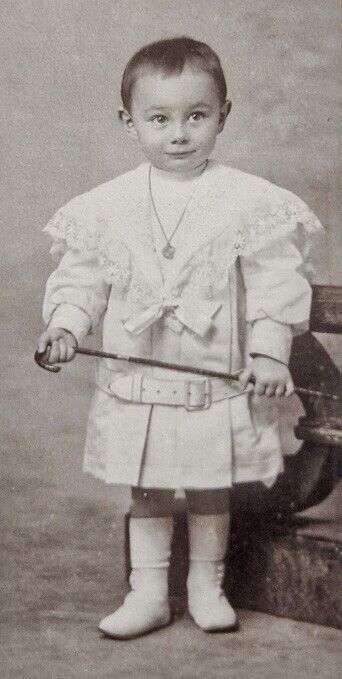 Antique photography imag CDV Phot. Pougnet-Canac Perpignan young girl cane