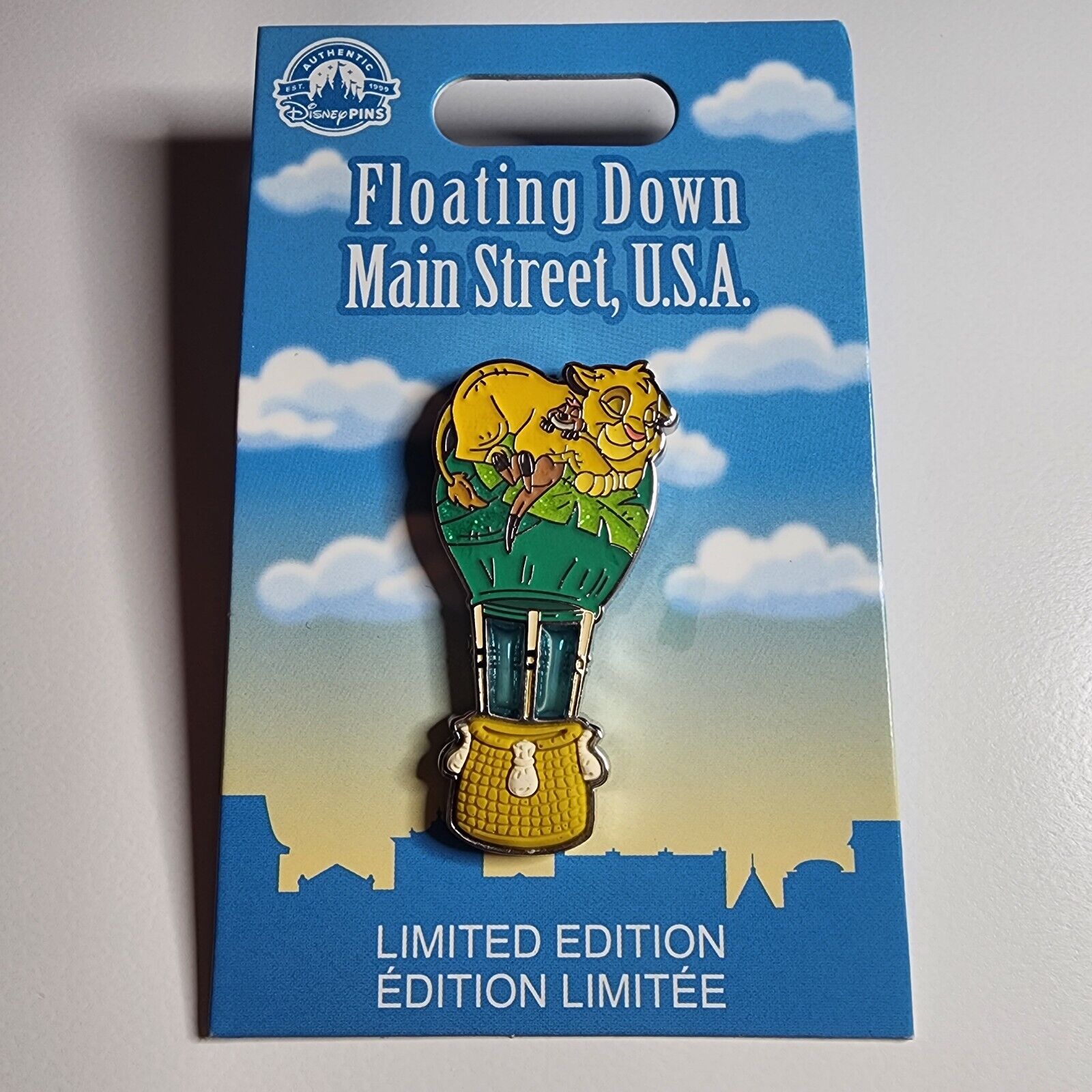Disney Simba Floating Down Main Street USA Pin Lion King Limited Edition New
