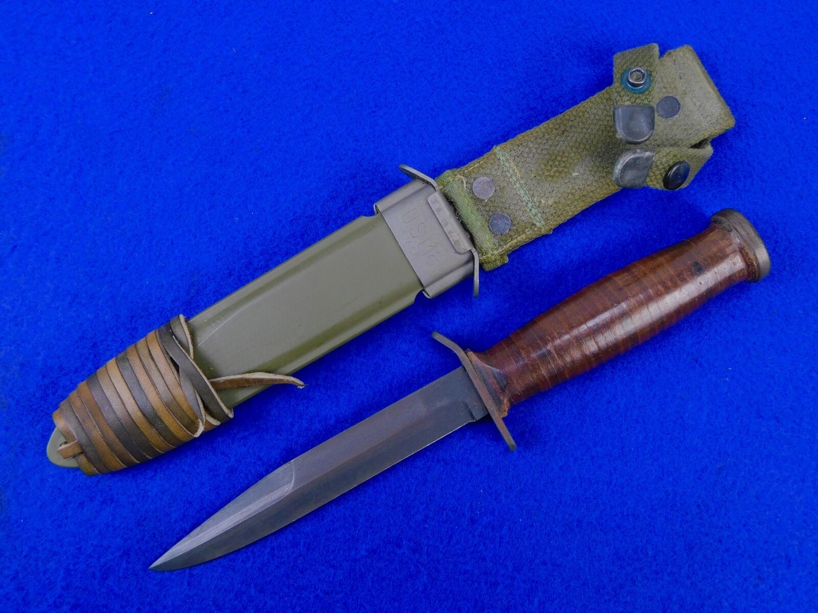 US WW2 M3 Fighting Knife NEAR MINT w/ Scabbard
