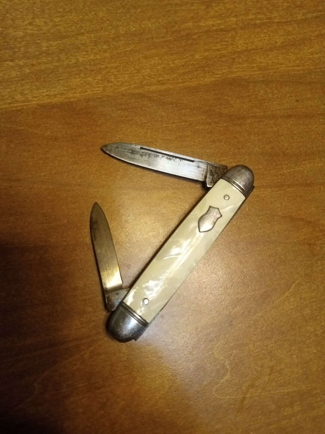 Vintage Imperial Pocket Knife 2 Blade Very Decent Sharp Carbon Steel Rare USA 