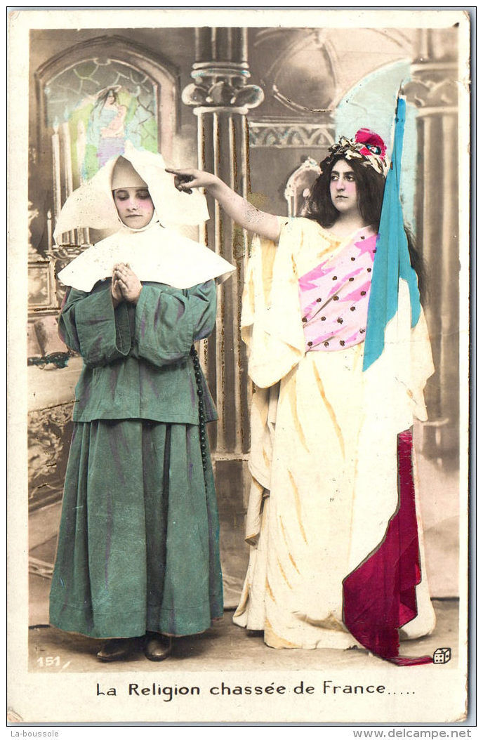 THEMES - POLITICS - Marianne and a nun (1903).