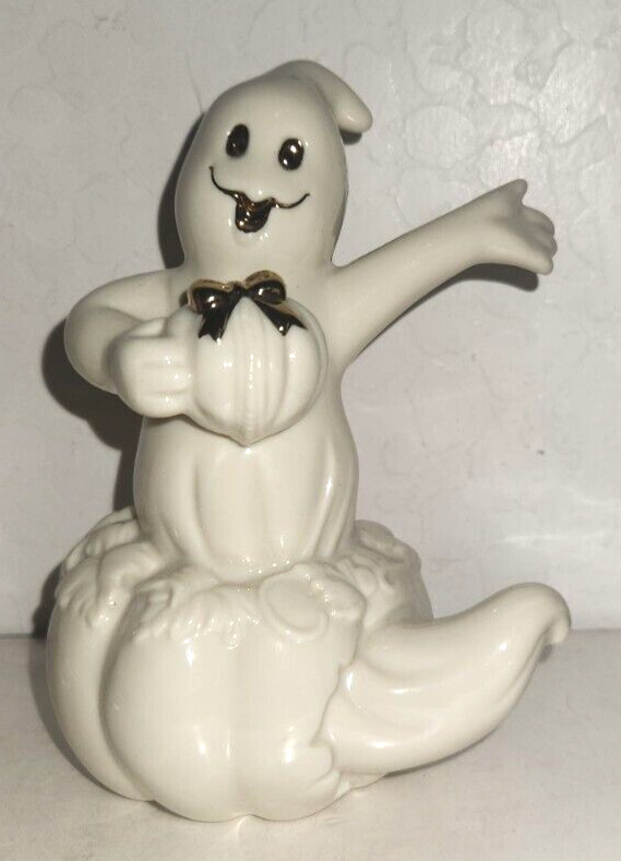 Lenox Halloween Ghost in Pumpkin with Gold Accents 5\