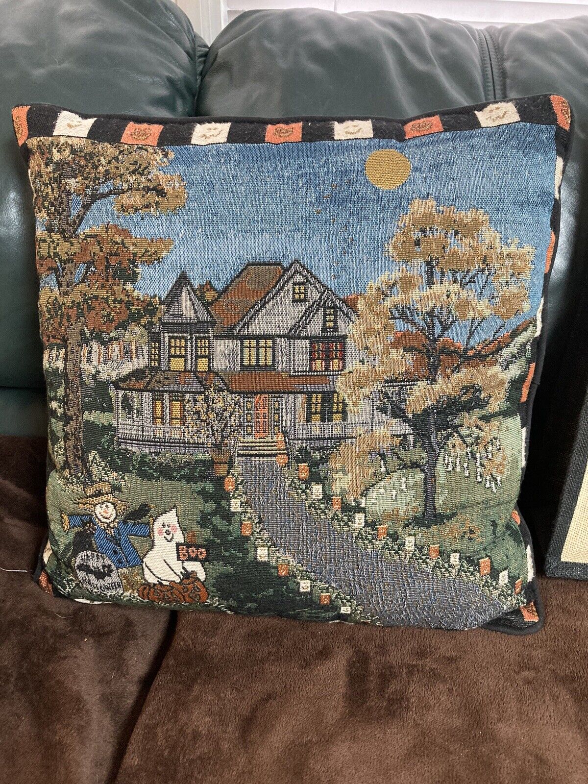 HALLOWEEN VICTORIAN HOUSE PILLOW Riverdale vintage tapestry throw cushion RARE