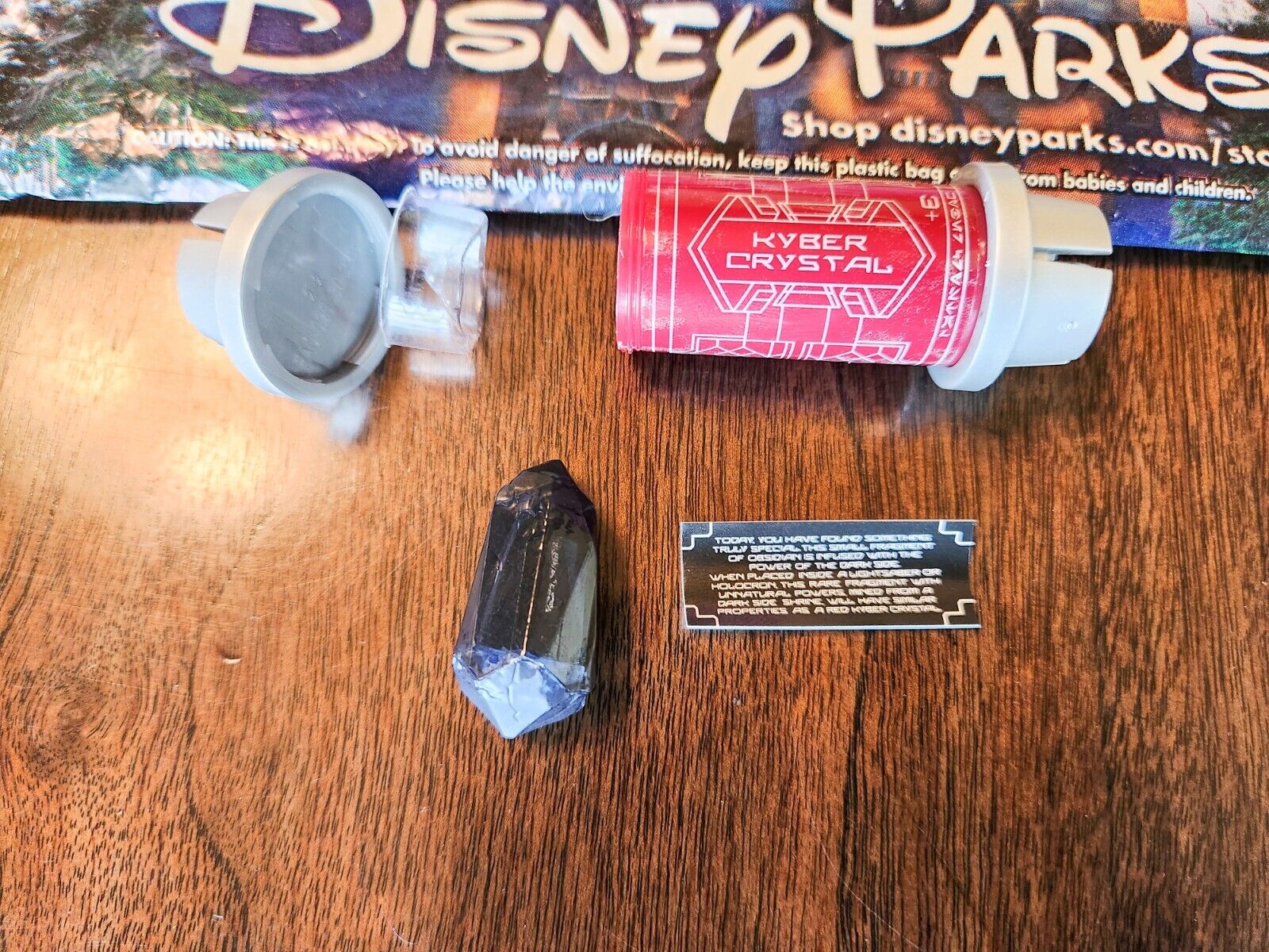 AUTHENTIC Galaxy's Edge Black Kyber Crystal (Supreme Leader Snoke)