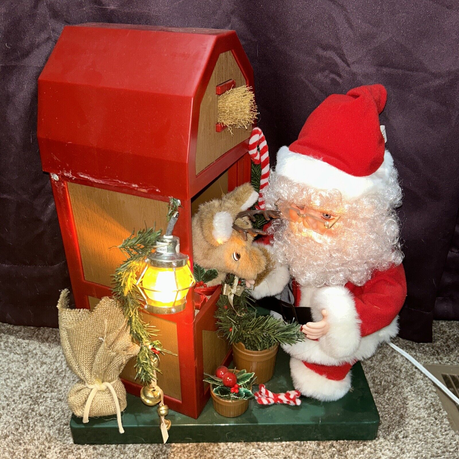 Vintage Santa\'s Best Dasher\'s Diner Animated Lighted Santa Feeds Rudolph 20\