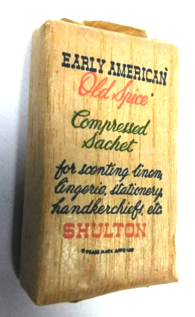 VINTAGE EARLY AMERICAN OLD SPICE COMPRESSED SACHET FOR SCENTING LINEN - SHULTON