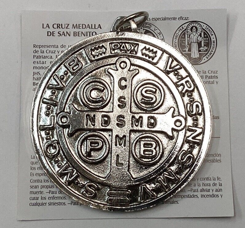 Medalla De San Benito Abad 2.5” Diam. Medallion Of St Benedict 2.5” Round Cord