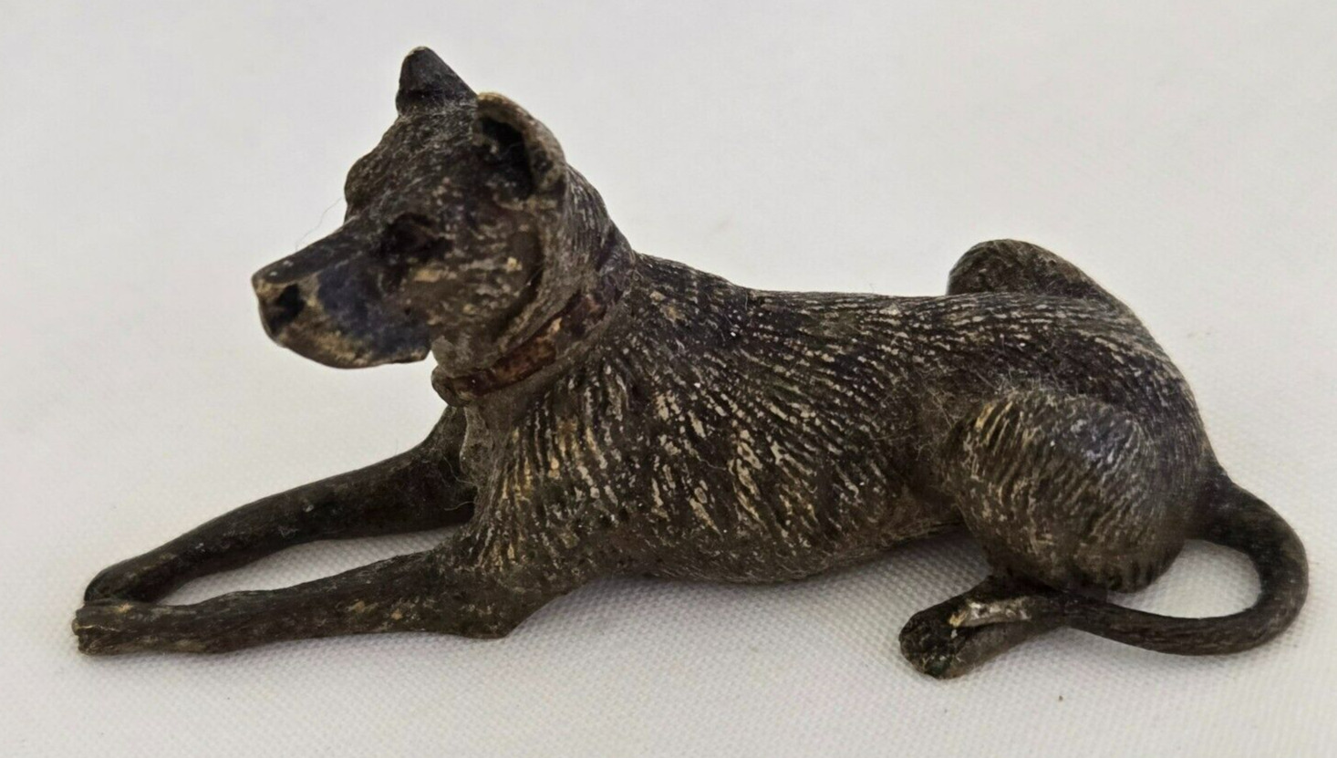 ANTIQUE,Bronze / brass, EXTREMELY DETAILED,DOG,THINK IT'S A GREAT DANE OR BOXER,