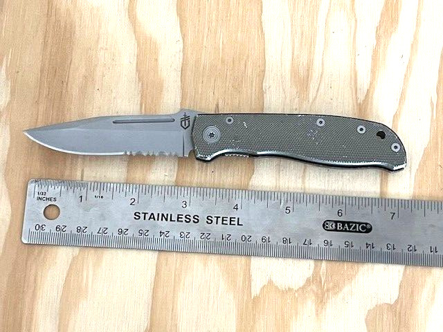 Gerber - HARSEY Air Ranger Serrated Edge  Folding Knife - Great Condition