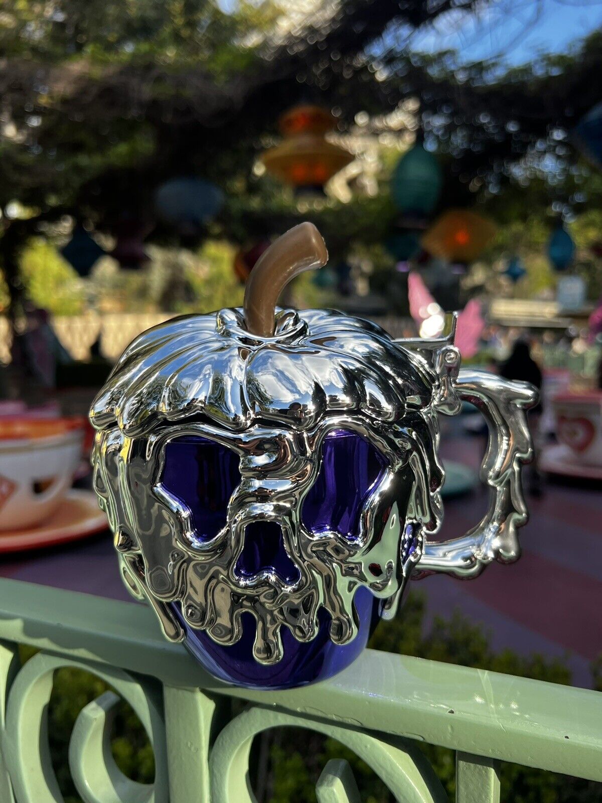 Disneyland Disney 100 Years Poison Apple Mug Metallic Purple NEW IN HAND