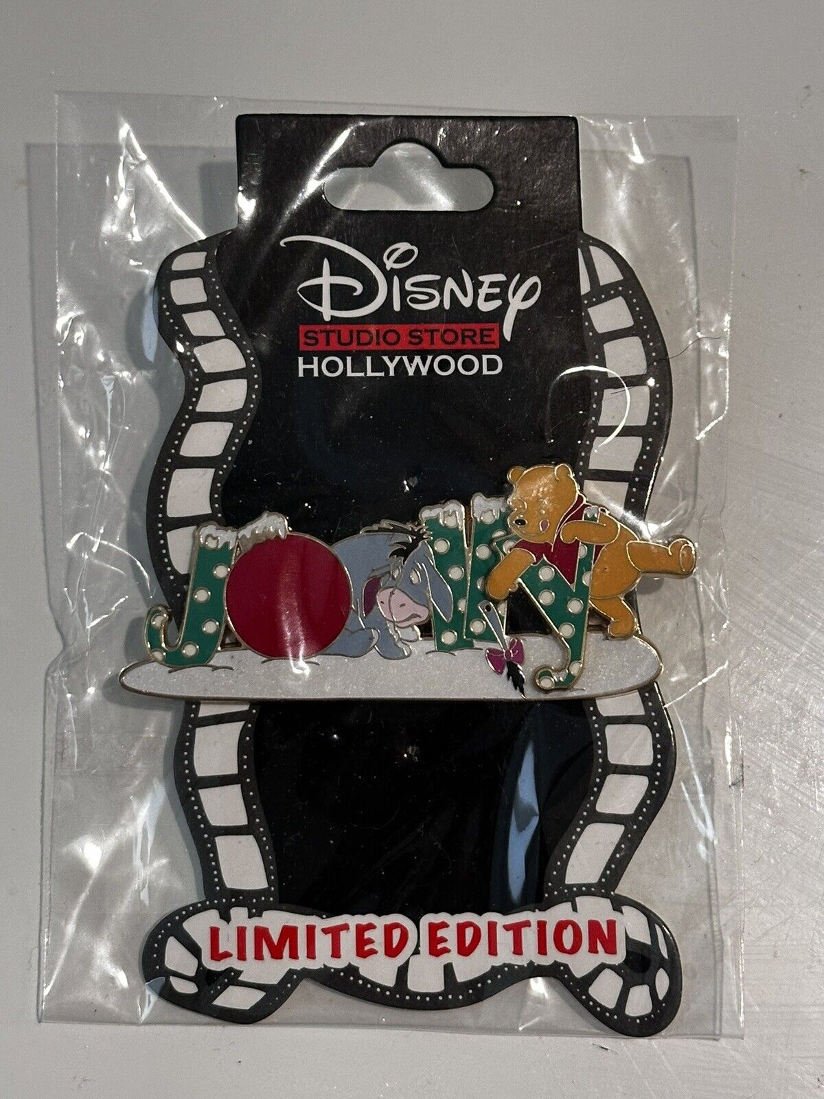 Disney DSF DSSH Winnie the Pooh Jolly Christmas Pin LE300