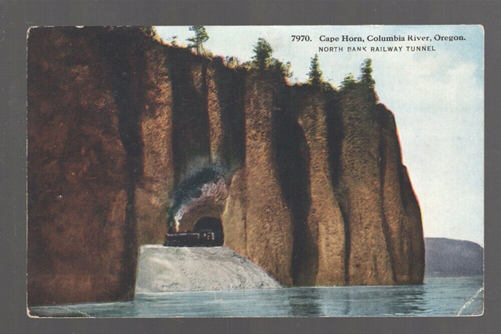 Railroad Postcard:  Train at Cape Horn, Columbia River, Oregon