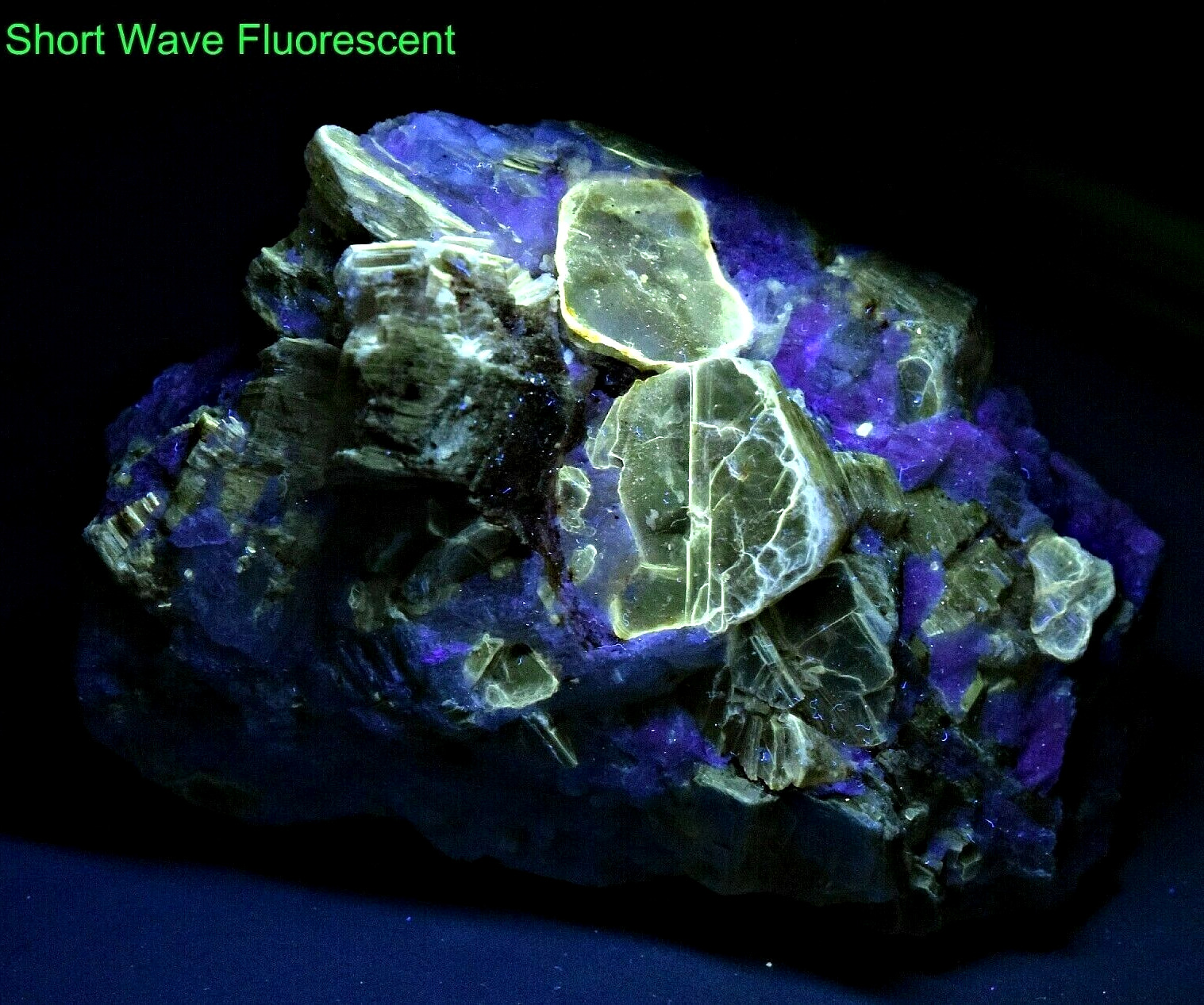 355g Natural Fluorescent Phlogopite Crystals On Matrix from Afghanistan