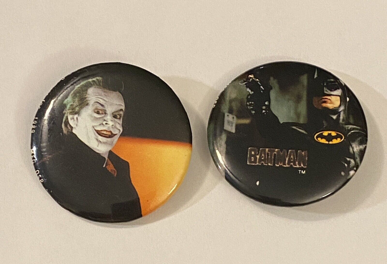 Lot of 2 - 1989 Batman Movie Buttons - Joker & Batman - 1.75\