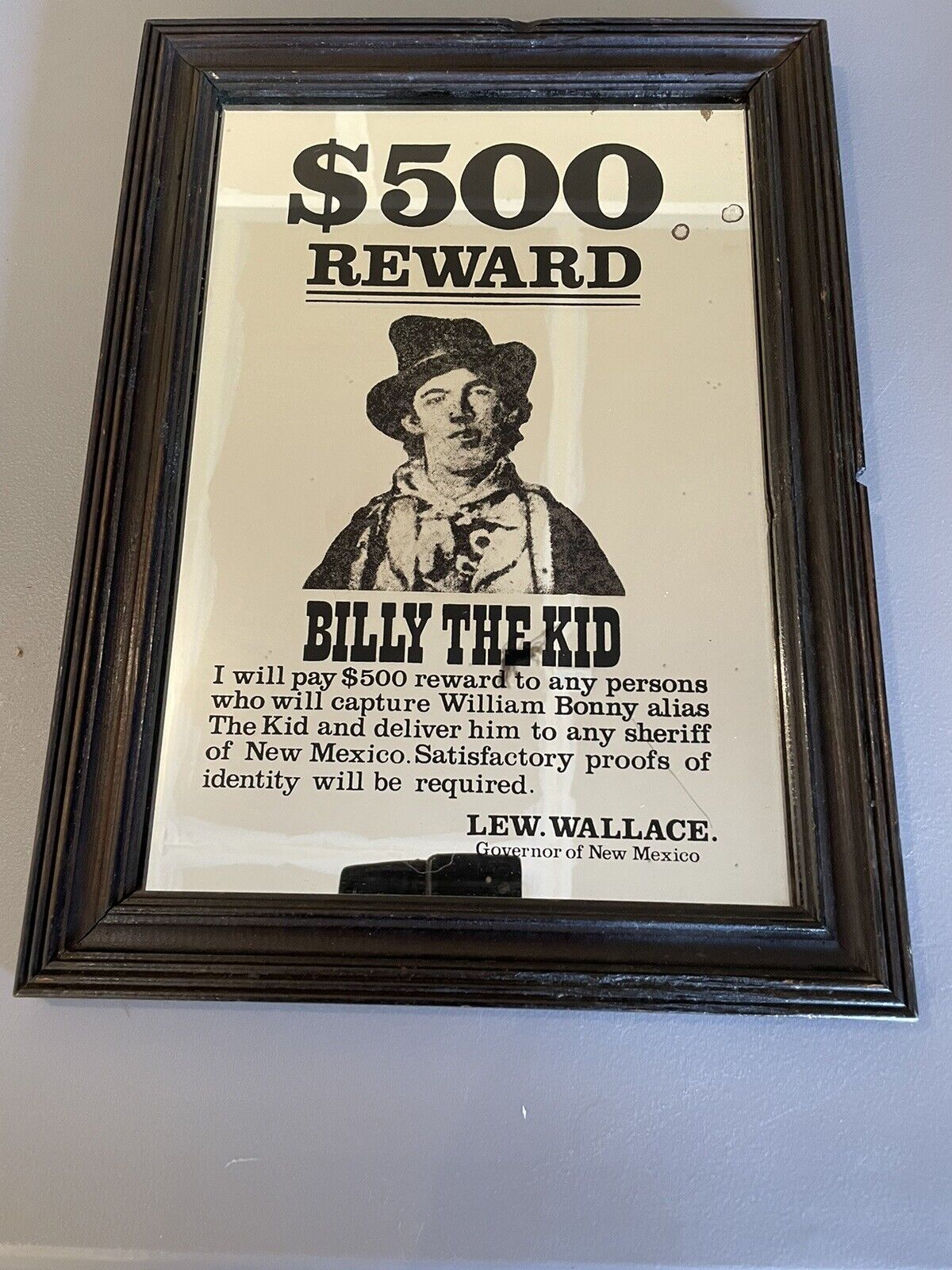 VERY RARE BILLY THE KID $500 REWARD WANTED FRAMED MIRROR SIGN Vintage.