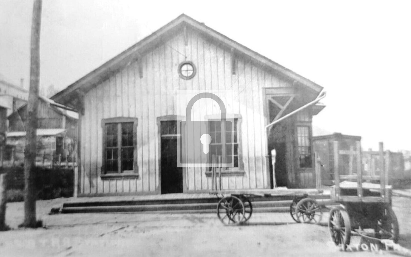 Railroad Train Station Depot Saxton Pennsylvania PA Reprint Postcard