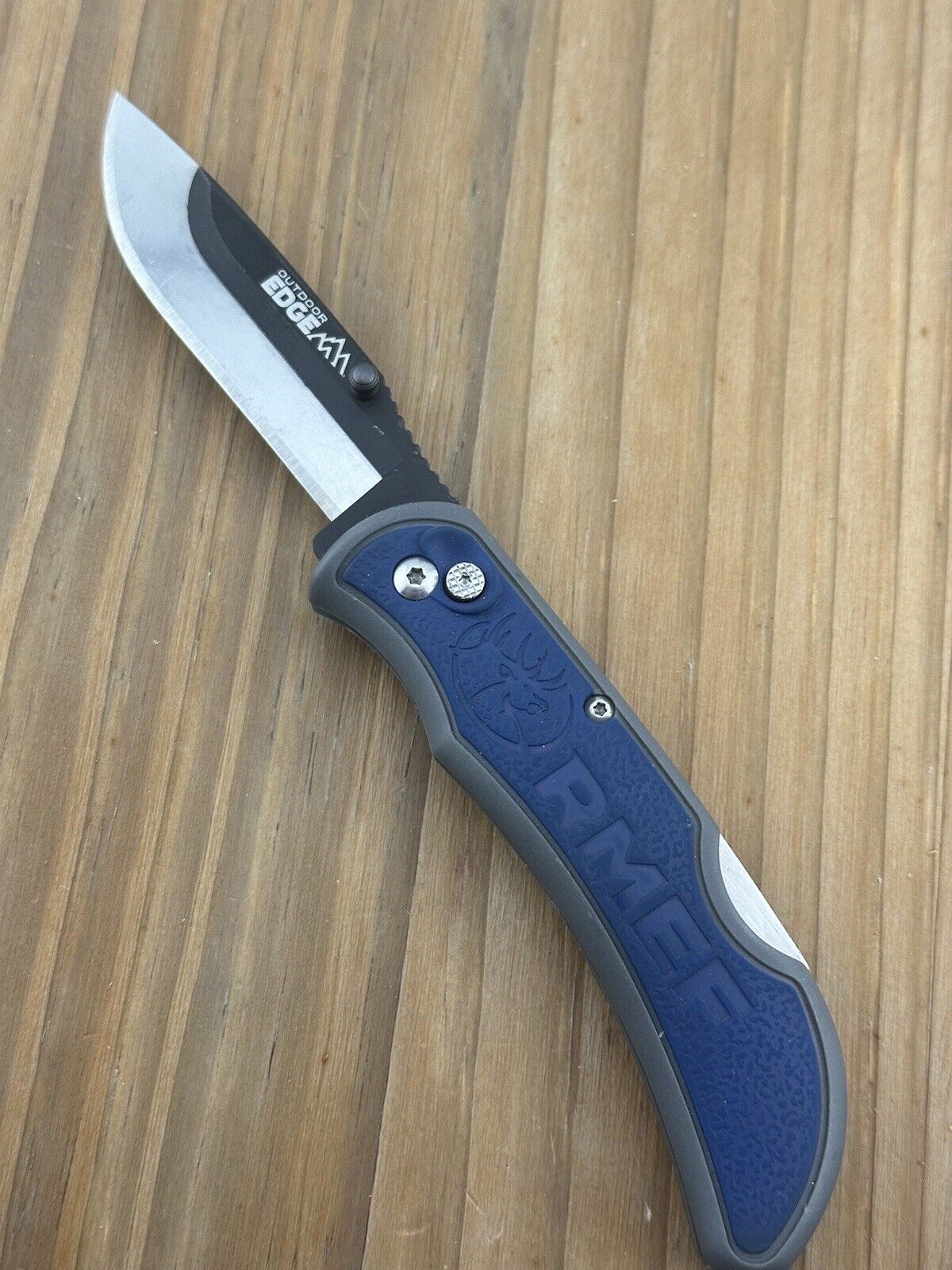Outdoor Edge RazorWork Folding Knife with RMEF Logo