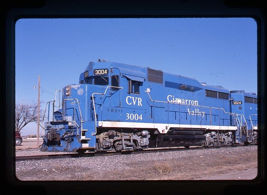 Original Railroad Slide CVR Cimarron Valley 3004 GP30 at Sublette, KS