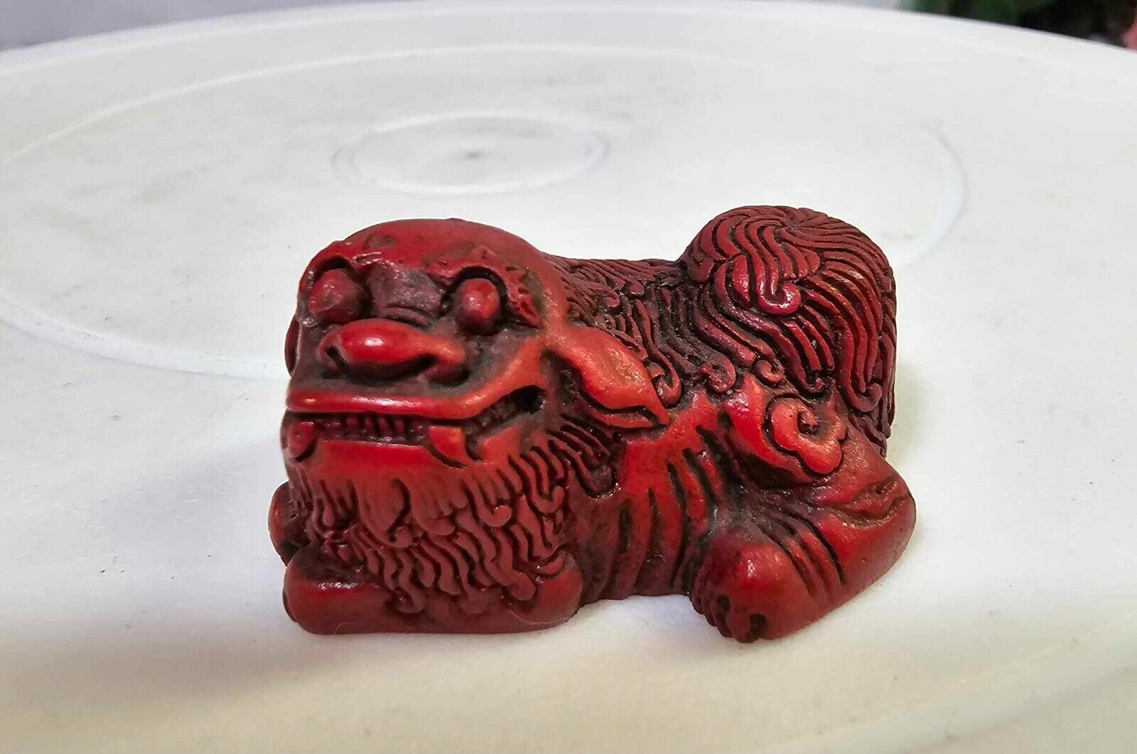 Vtg Hand carved Cinnabar Asian Chinese Foo Dog / Lion Figurine -B3