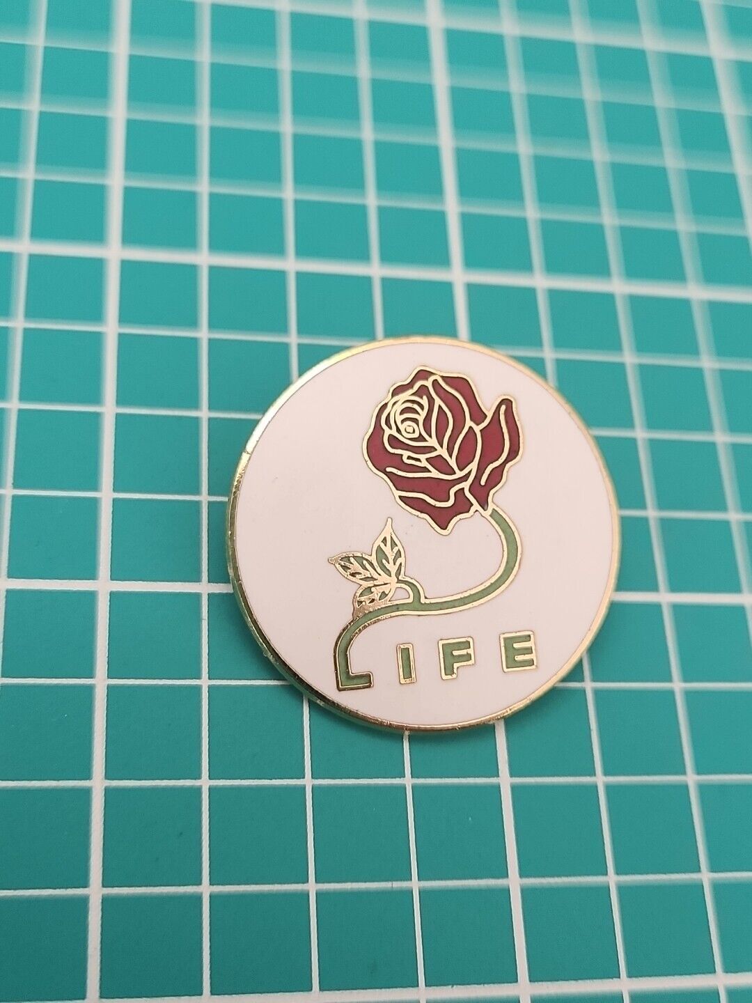 Vtg Life Rose Flower Gold Tone Lapel Pin Hat Pin Collectible 