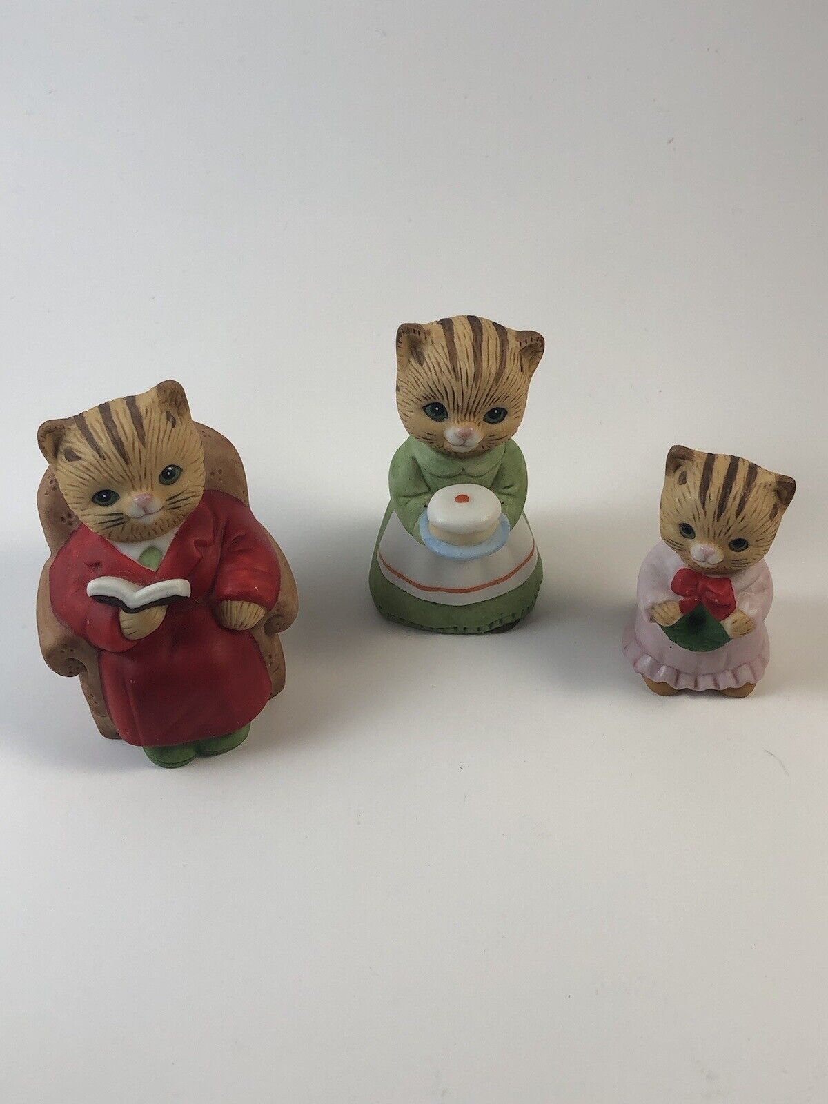 Homco  VTG 5103 Christmas Cats Set Of 3 Porcelain Family 80s