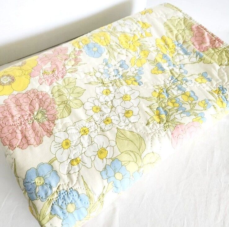 Vintage Bedspread Flowers Yellow Pink Blue White Spring Summer 60s Queen 88\