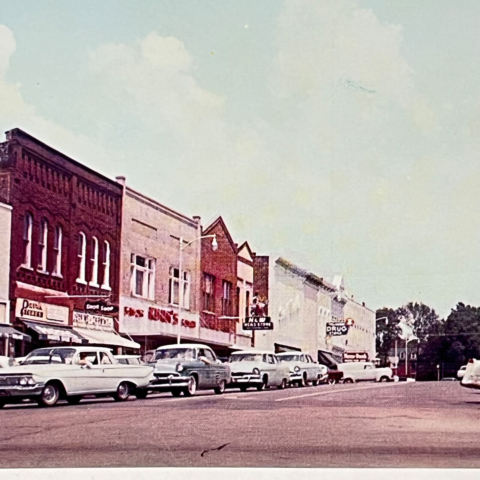 Vintage photo Chrome Postcard Main Street Scene Tullahoma Tennessee 1960s M6