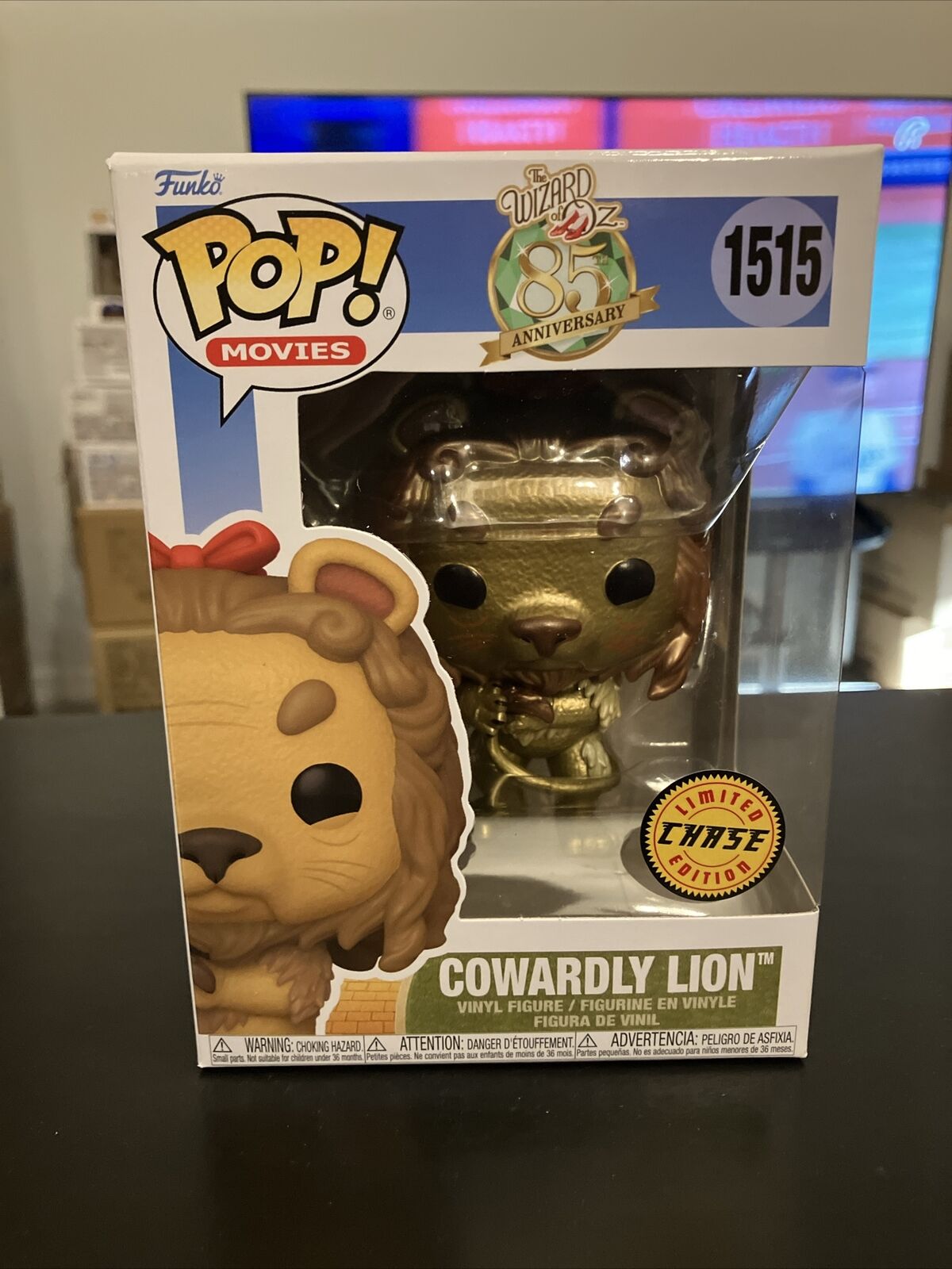 Funko Pop Movies: The Wizard of Oz - 85th Anniversary Cowardly Lion CHASE