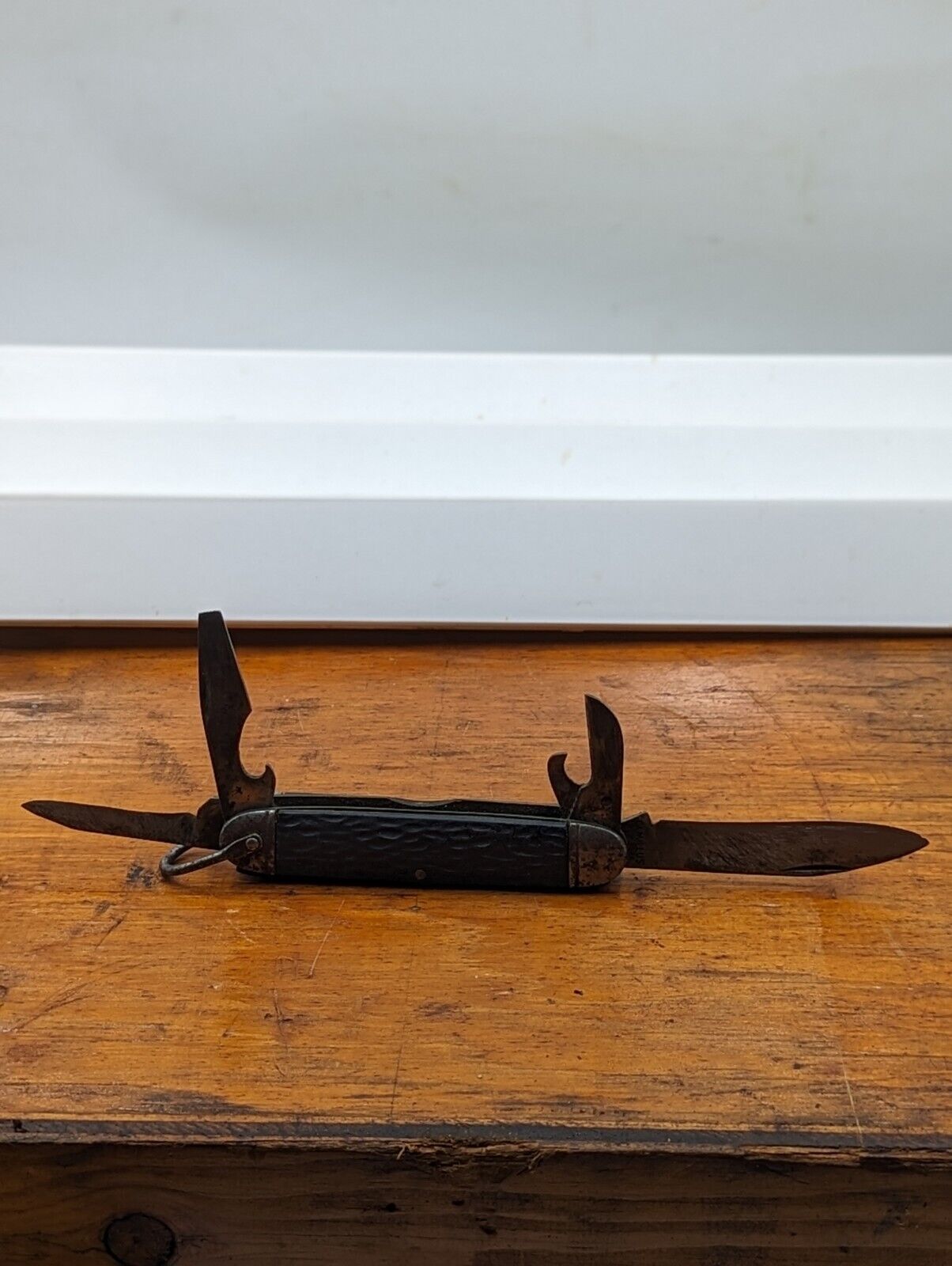 Vintage Camillus 4 Blade Camp Pocket Knife