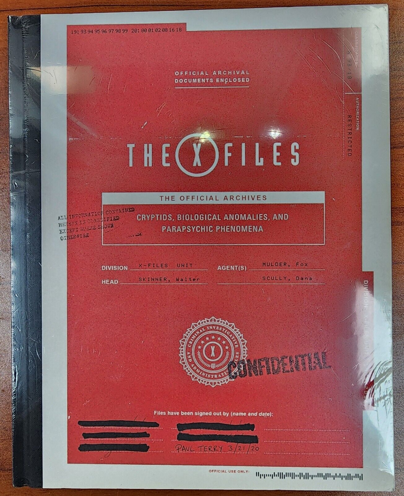 THE X FILES THE OFFICIAL ARCHIVES BOOK FACTORY SEALED