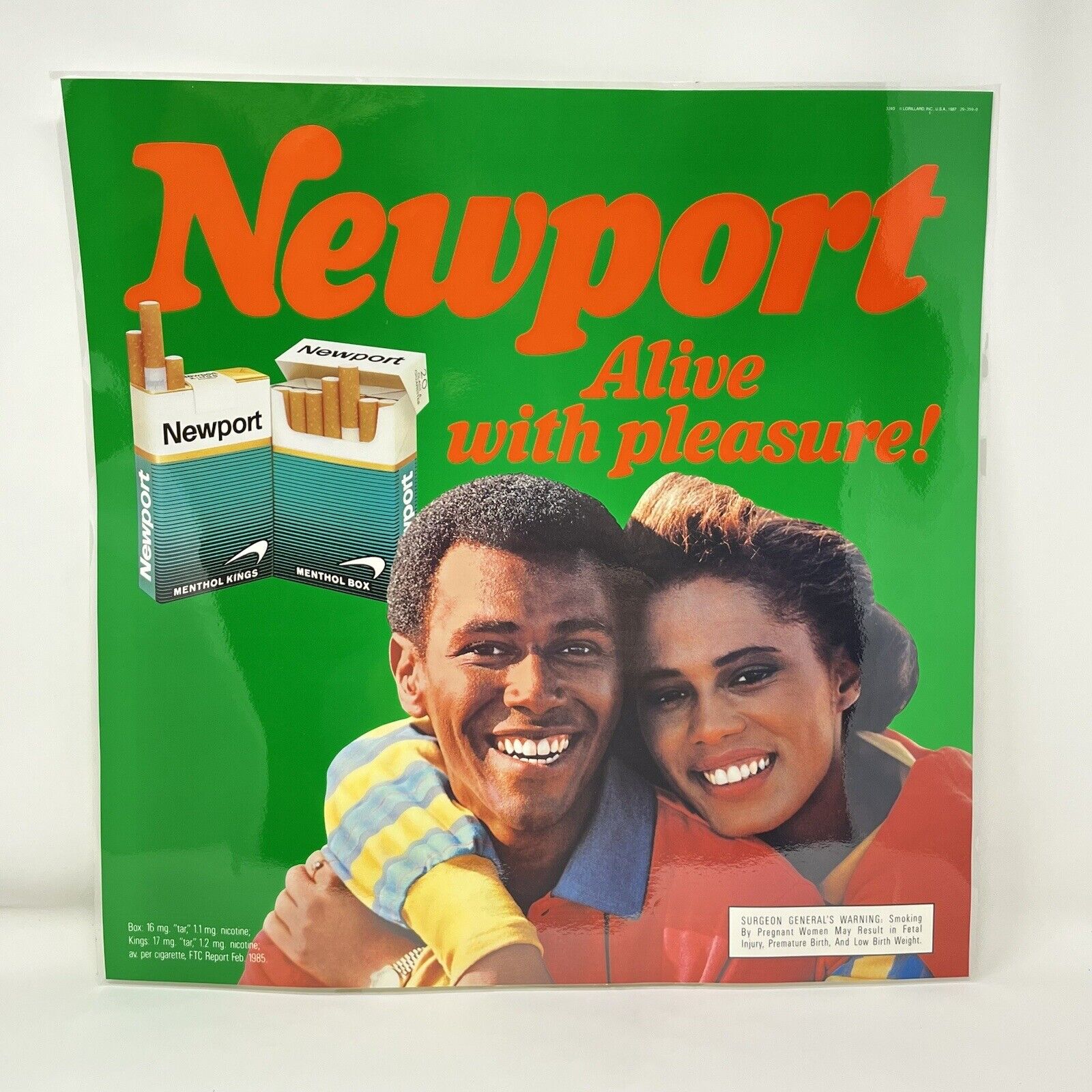 Vintage 1987 Newport 