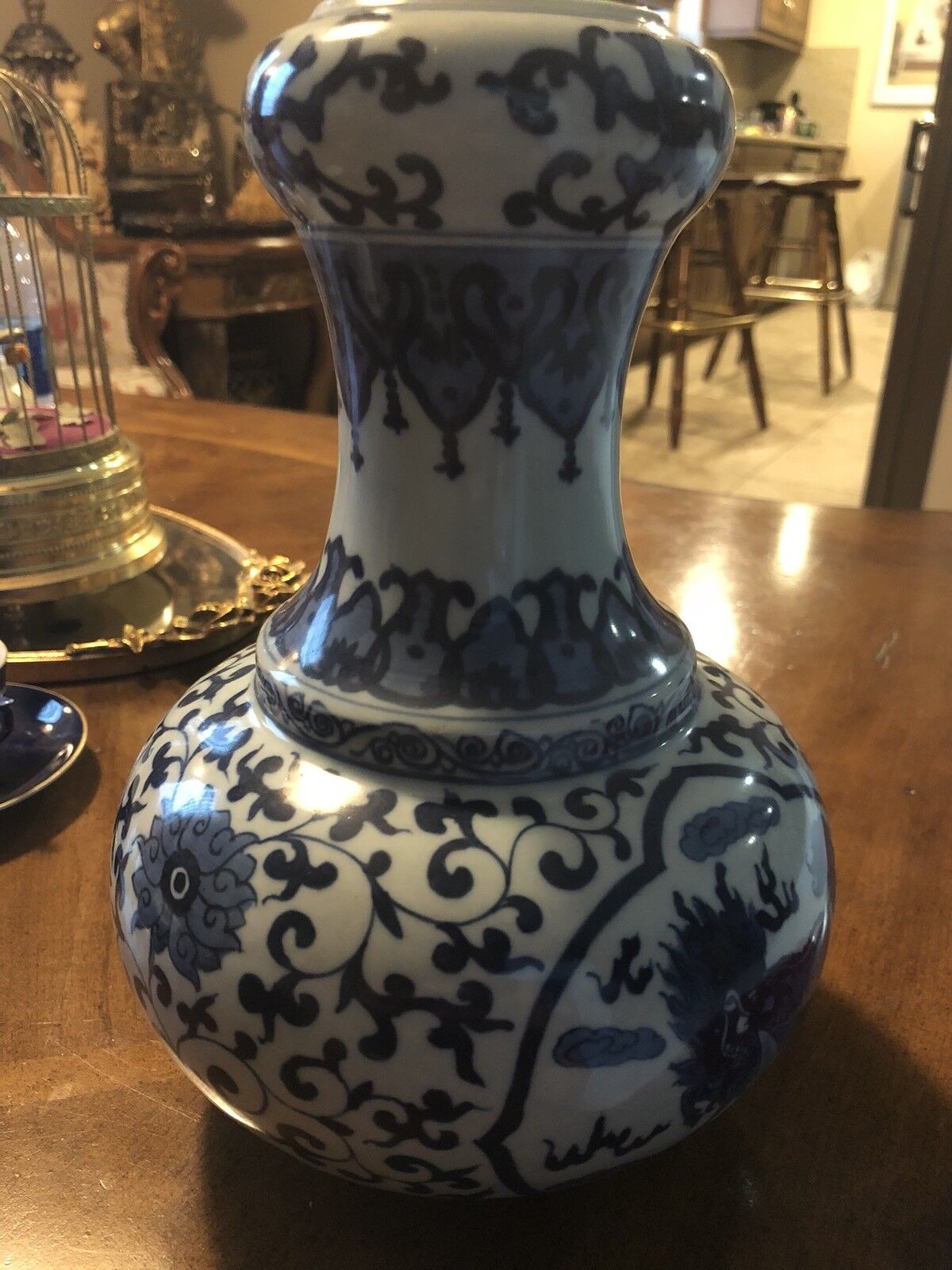 Vintage Blue & White Porcelain Dragon Chinese Vase 10 Inch
