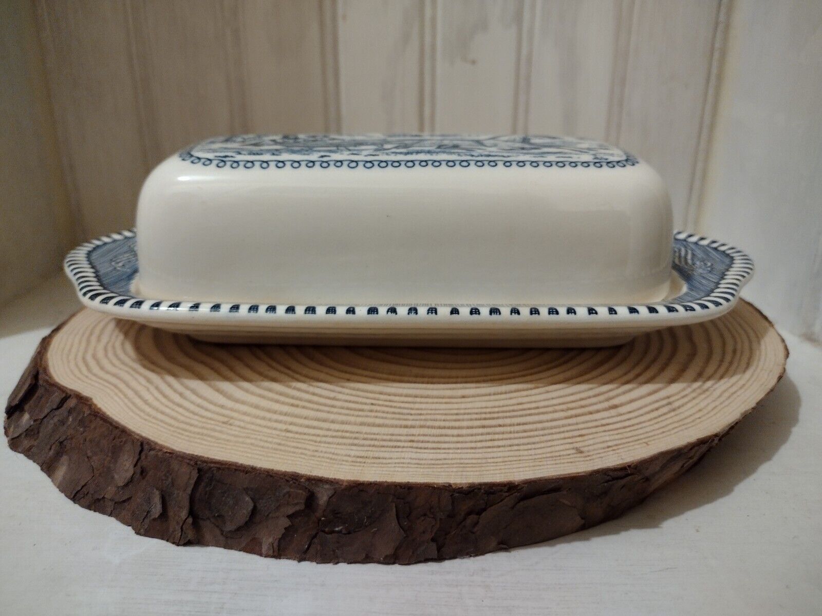Vintage Currier And Ives Blue & White Butter Dish
