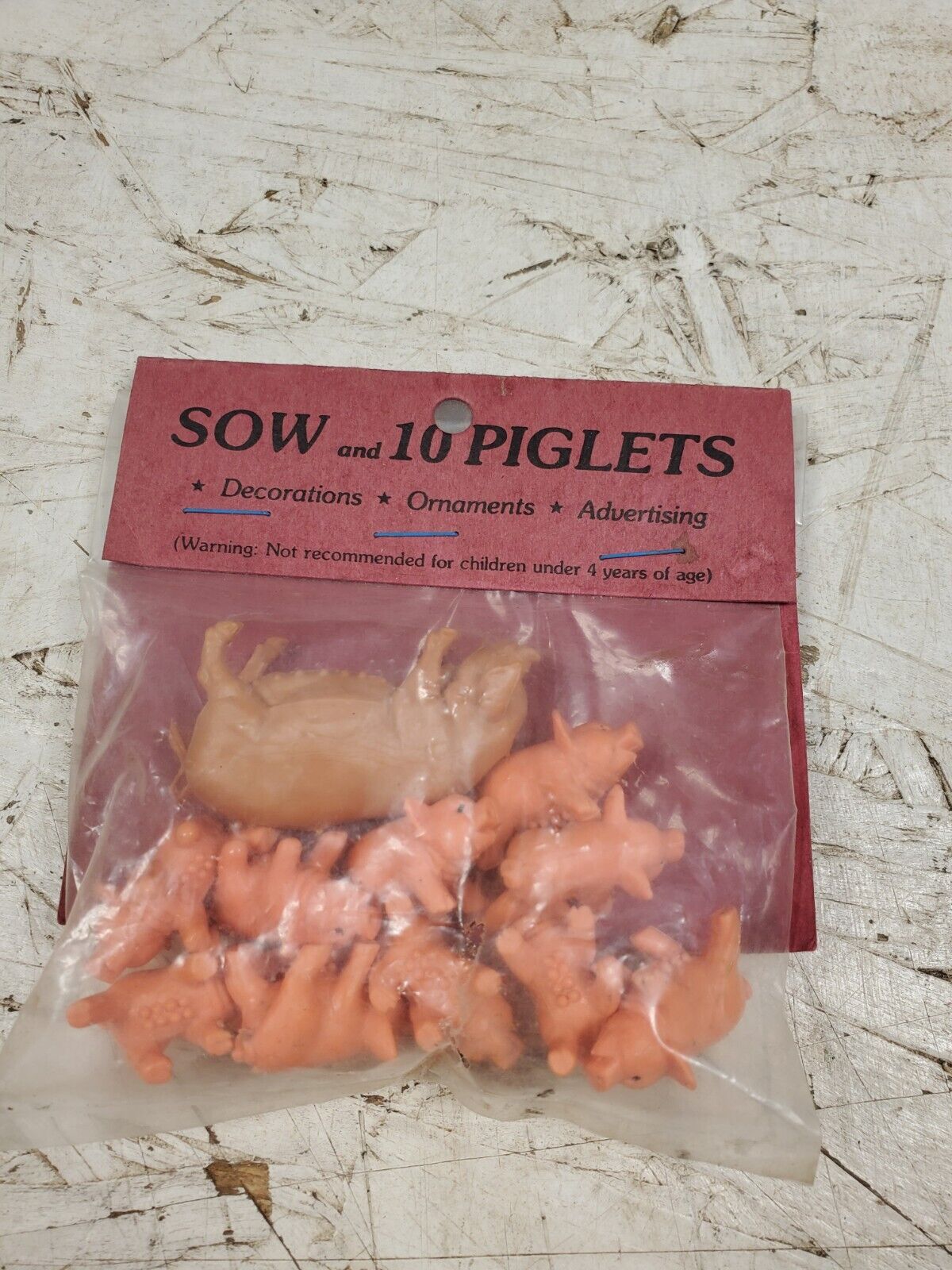 Vintage 1971 Britains LTD Sow And 10 Piglets Pigs Rubber Farmyard Playset NOS