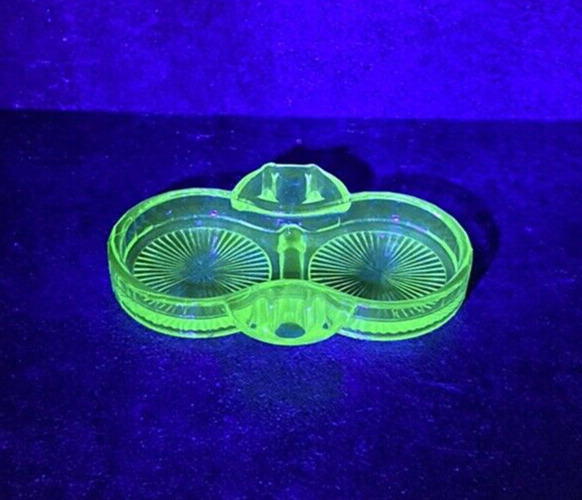 Vtg Uranium Green Depression Glass Double Inkwell with Pen Rest *RARE*