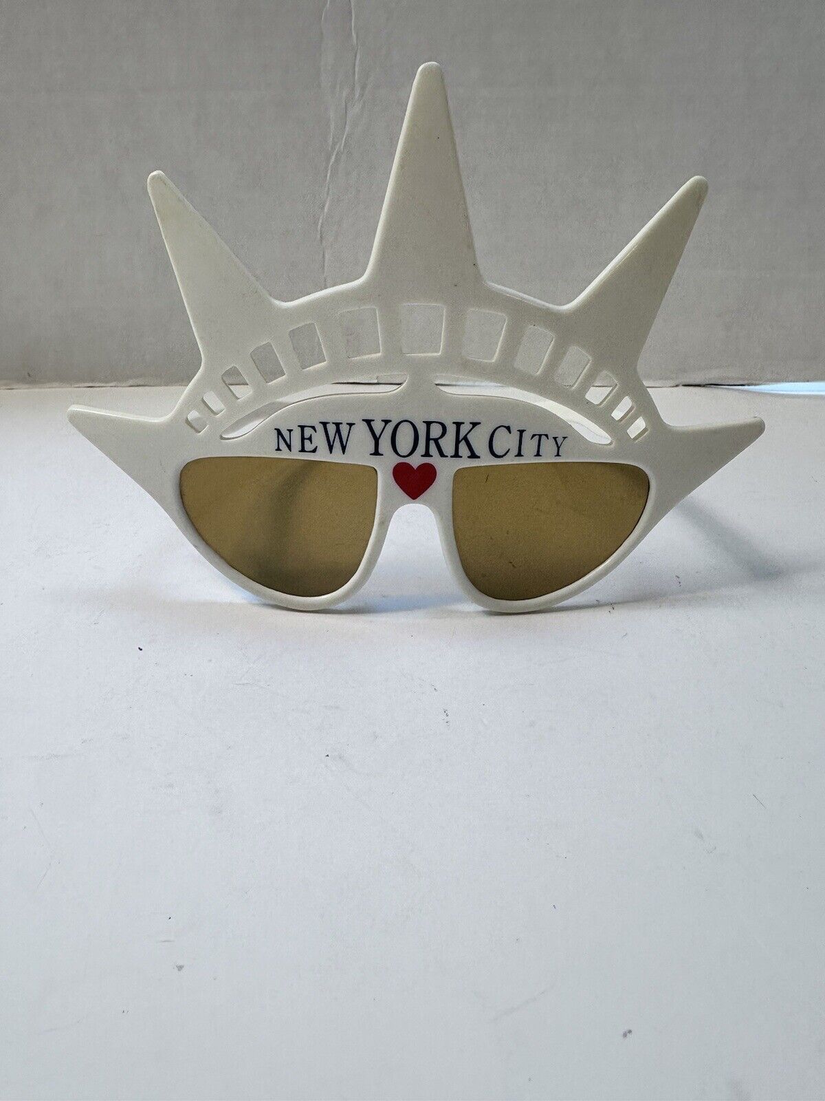 Vintage 1990s\' New York City Statue of Liberty White Sunglasses Souvenir