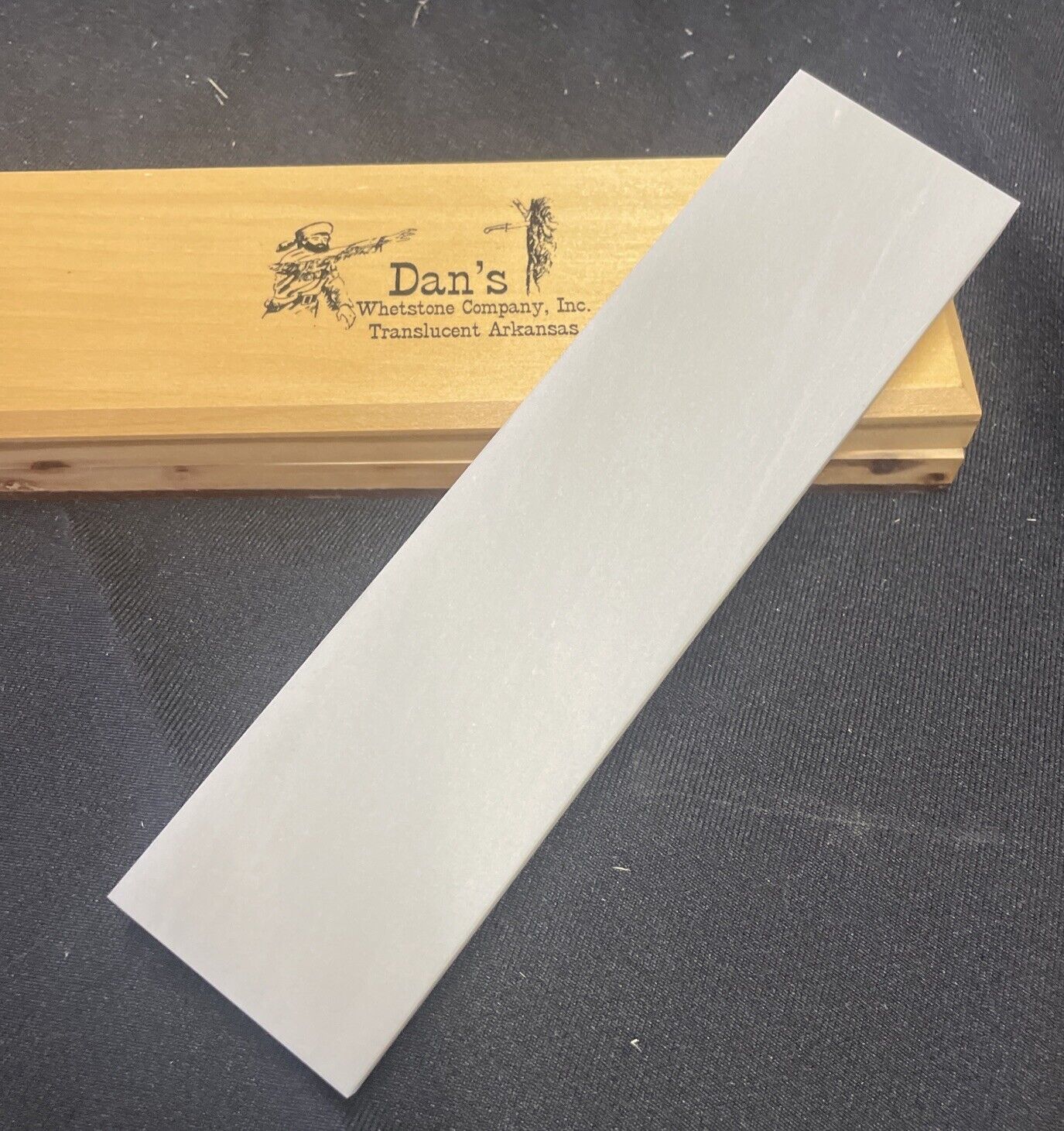 Dan’s Whetstone Co.  8x2x1/2  Translucent Arkansas Novaculite Sharpening Honing
