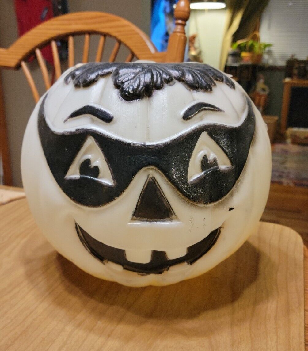 Vintage Blow Mold Halloween Pumpkin Jack-O-Lantern Black Mask Masked Bandit