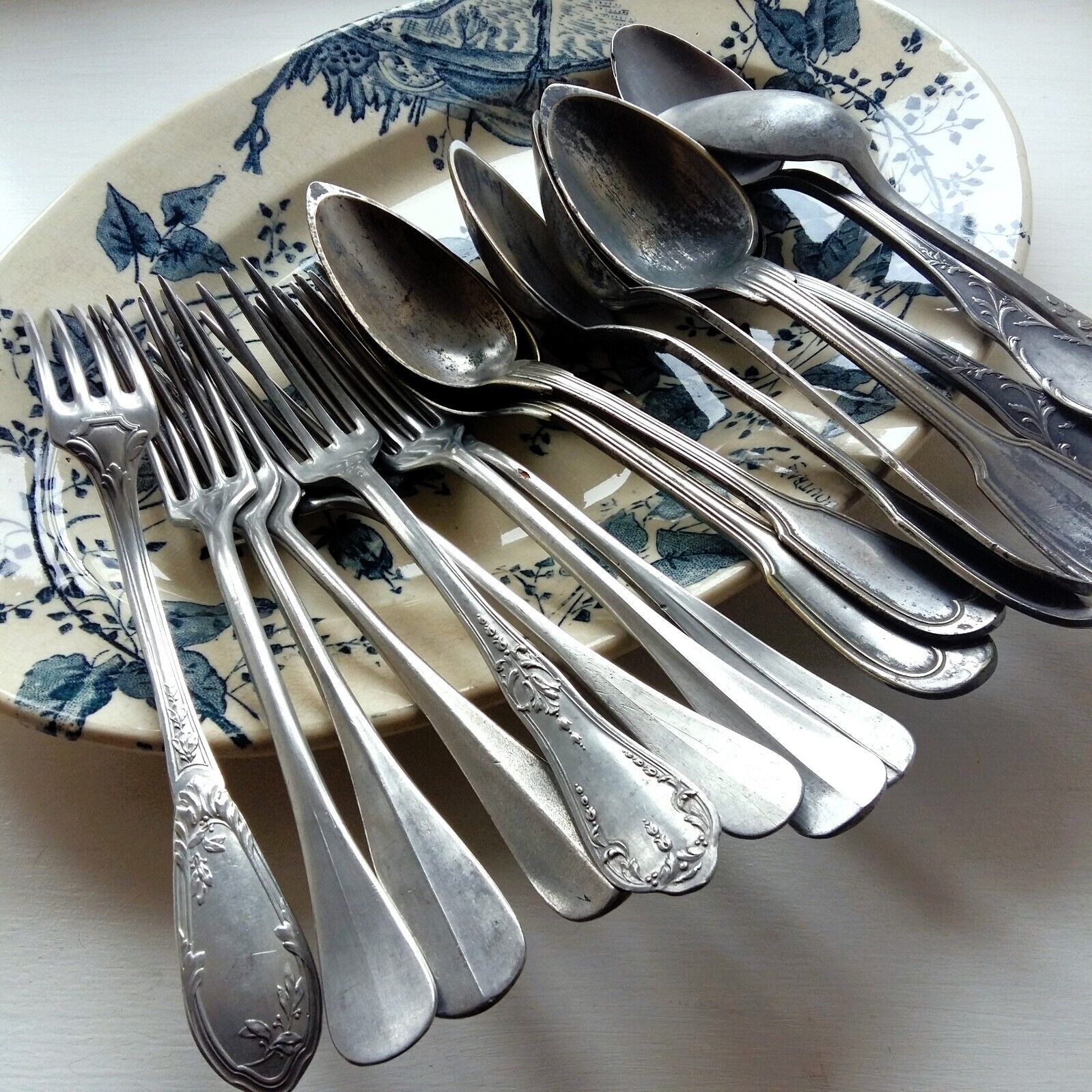 16 Antique Forks & Dessert Spoons Antique Cutlery Shabby French Vintage Flatware