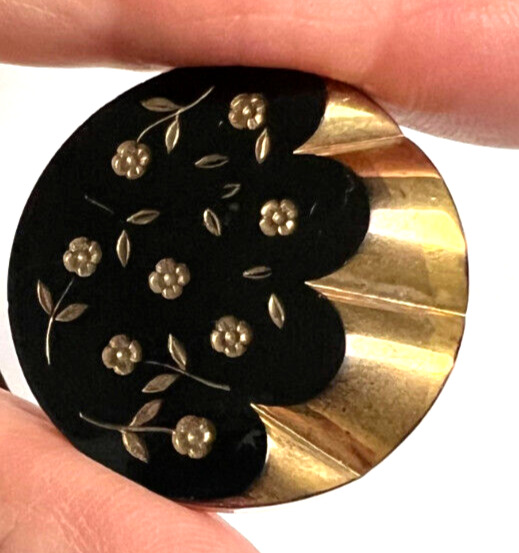 LARGE Vintage dimensional black shiny flat glass button w/gold luster~Flowers~B2